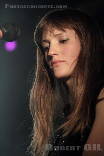 AU REVOIR SIMONE - 2013-09-18 - PARIS - Nouveau Casino - 